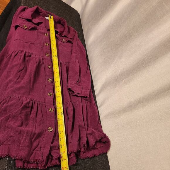 White Birch Linen Blend Tiered Magenta Raw Hem Cuff Short Sleeve Dress - Picture 5 of 8